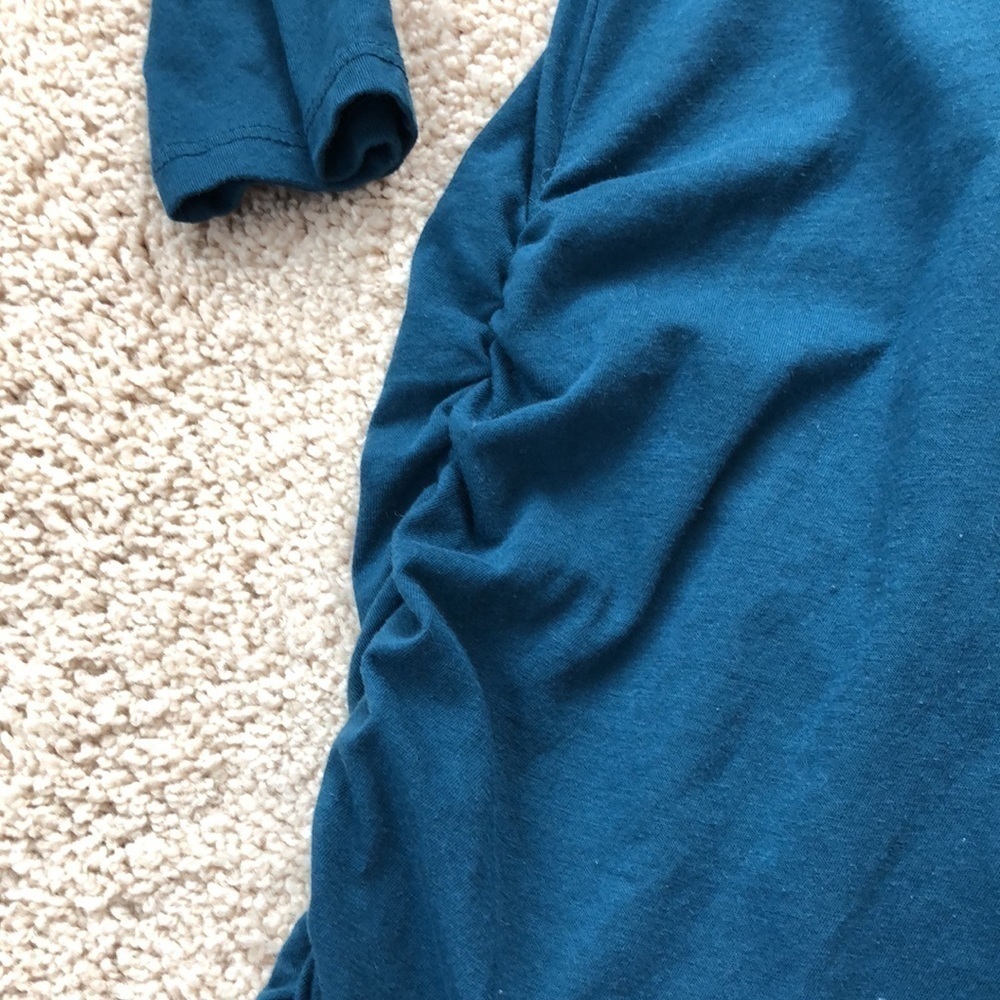 4/$20 Motherhood Top Size M Teal “Extra Thankful This Year” - Picture 6 of 10